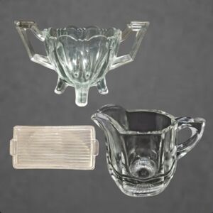 VINTAGE INDIANA COLONIAL PEERLESS PANEL GLASS CREAMER, SUGAR & BUTTER SET
